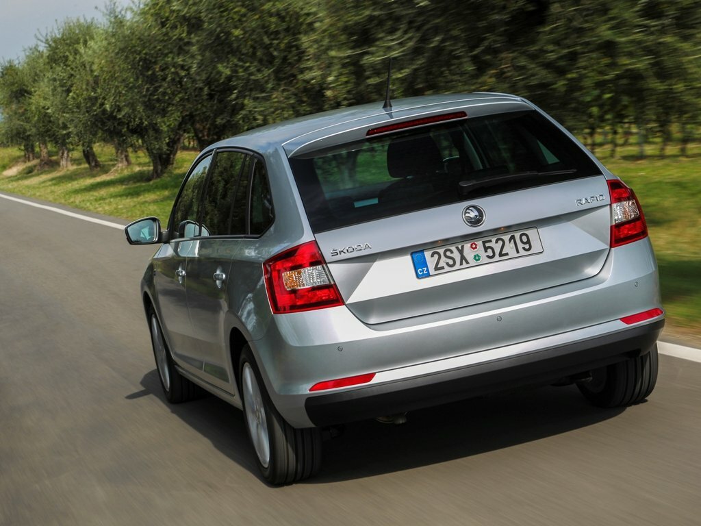 Skoda Rapid 2013 1.6L AT