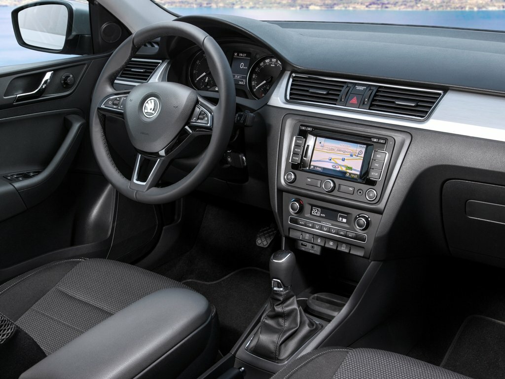 Skoda Rapid 2013 1.6L AT
