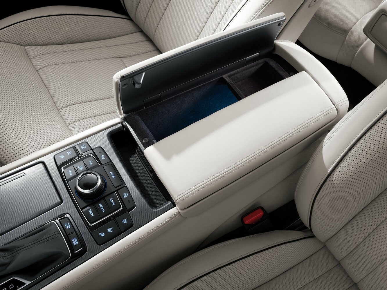Hyundai Genesis — справочные фотографии комплектации, Интерьер 1
