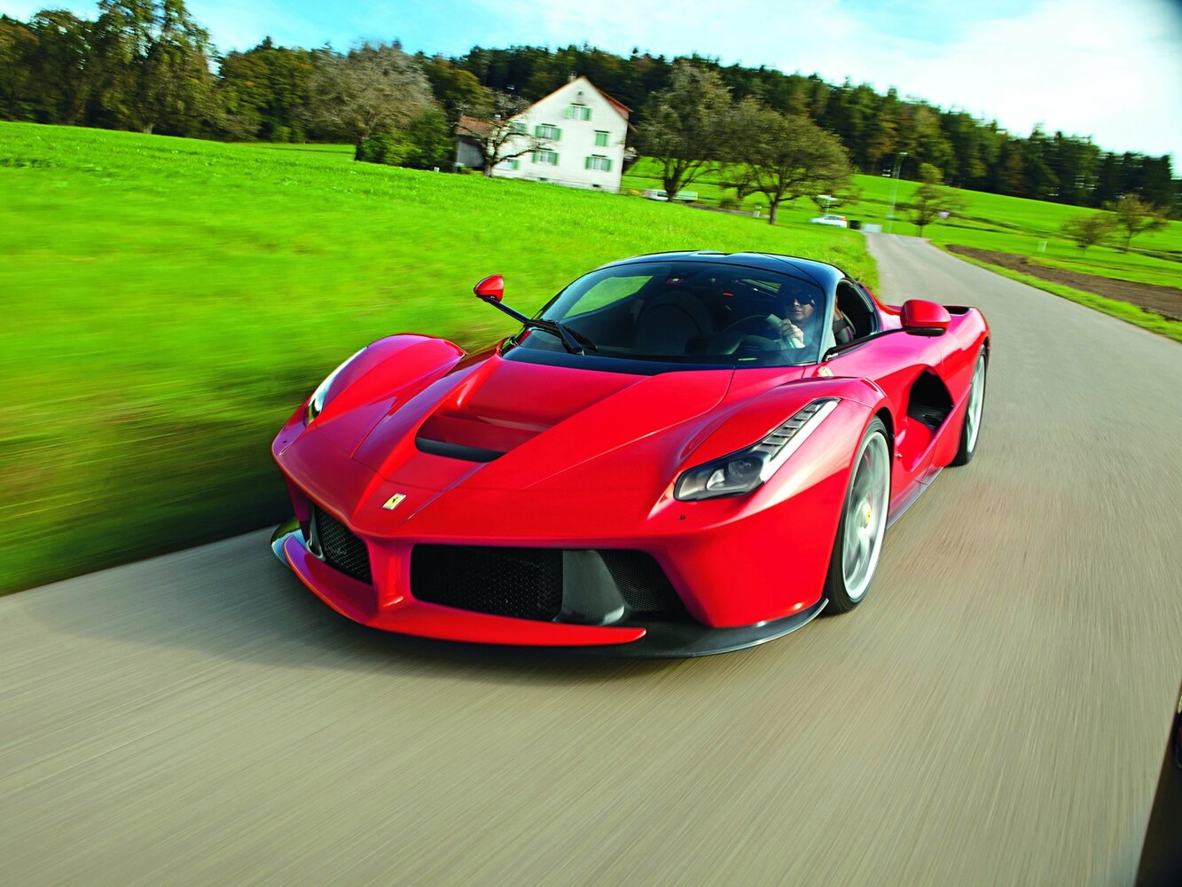 Ferrari LaFerrari — Поколение 2013–2017 (2013–2017)