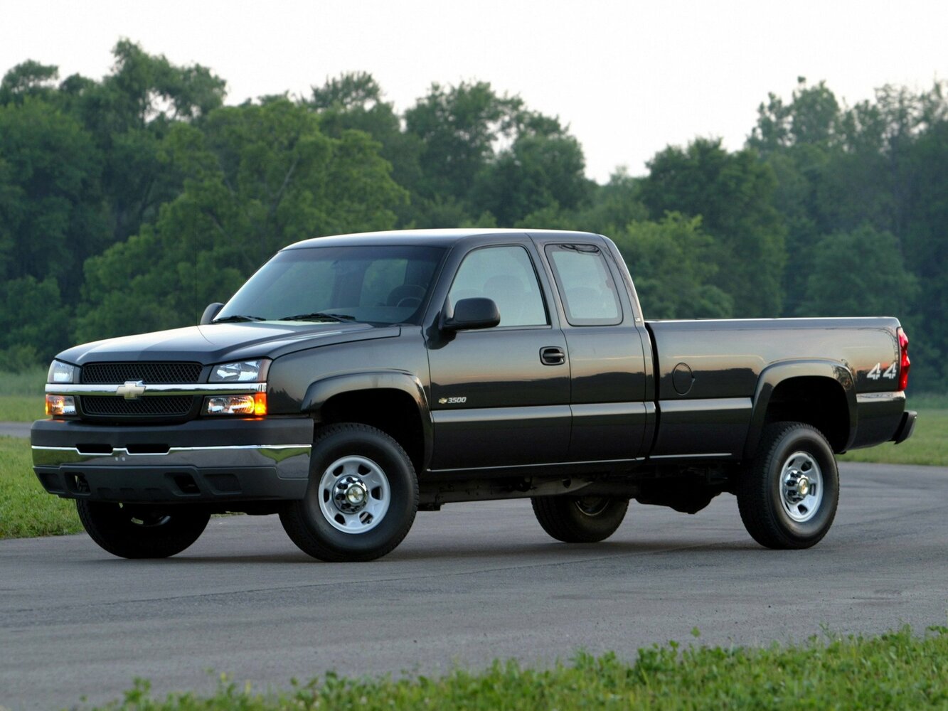 Chevrolet Silverado — I (GMT800) Рестайлинг (2002–2007)