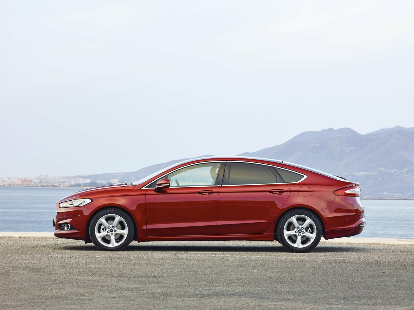 Ford Mondeo 2018 EcoBoost 180 Fashion V