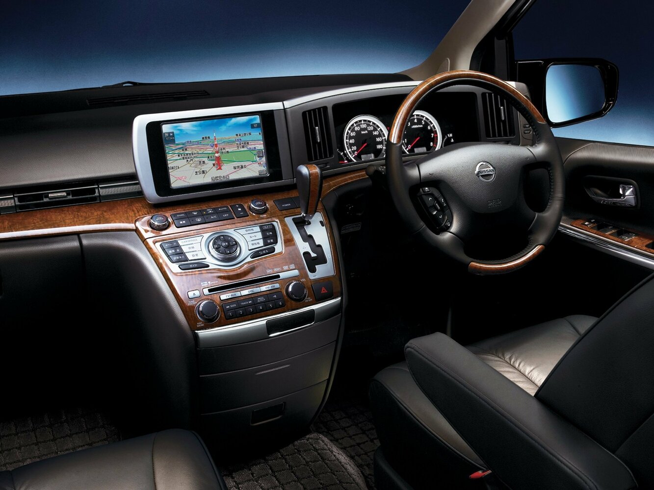Nissan Elgrand X