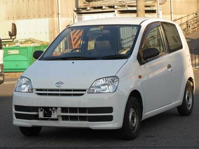 Daihatsu Mira L