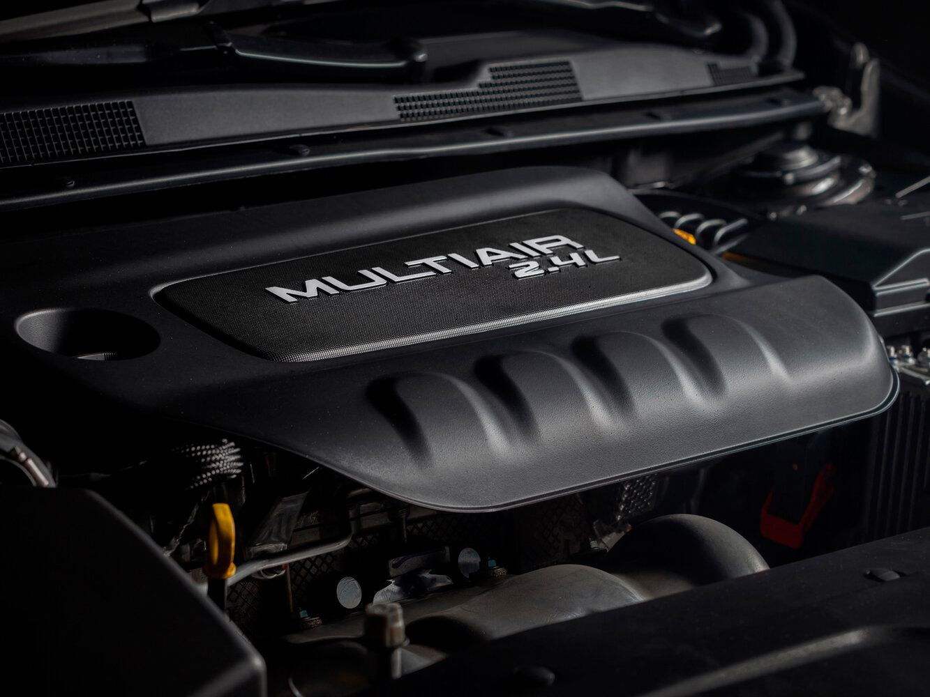 Chrysler 200 — справочные фотографии комплектации, Интерьер 2