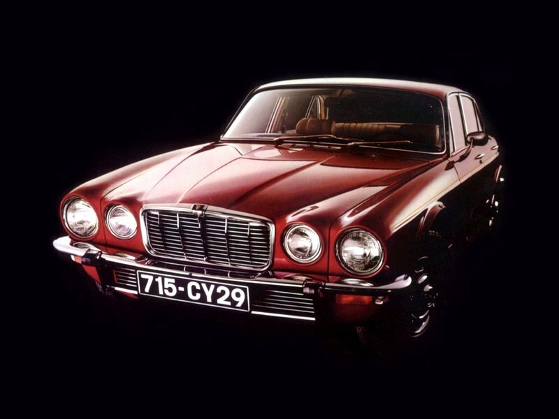 Jaguar XJ — I (Series 2) (1973–1979)