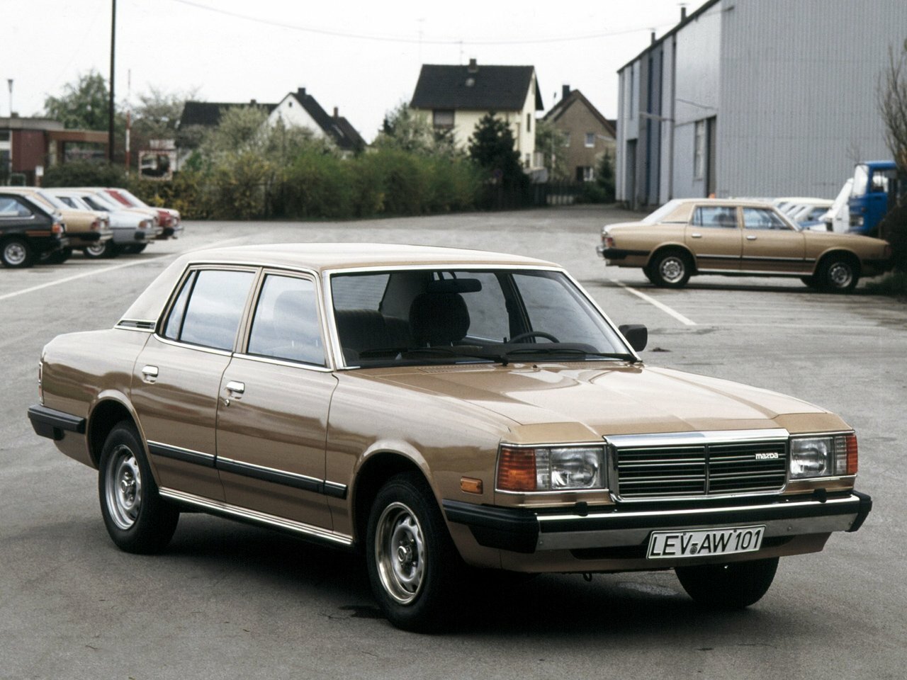 Mazda 929 — LA4 (1978–1988)