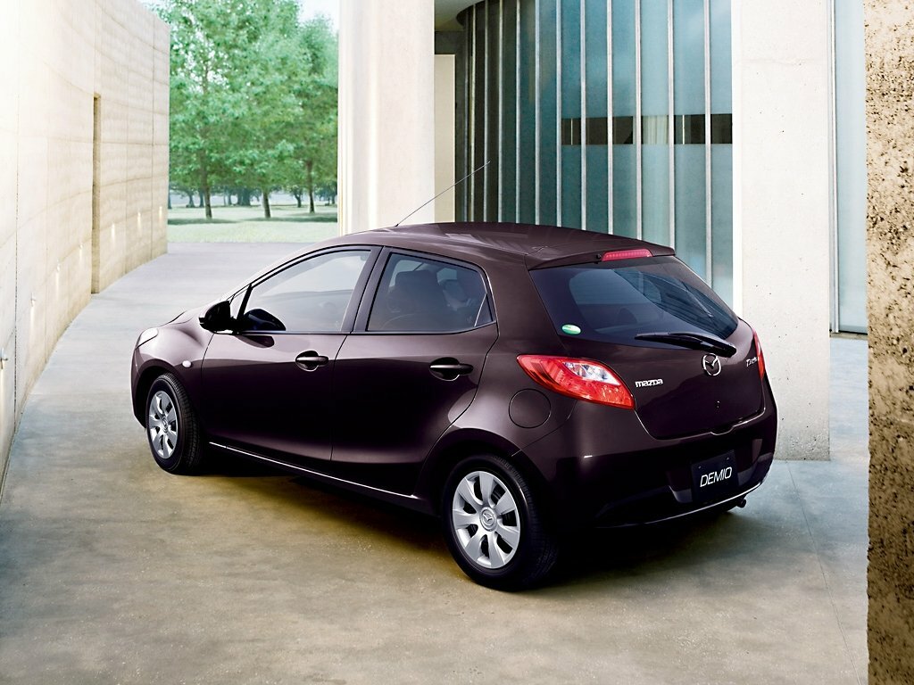 Mazda Demio 13C
