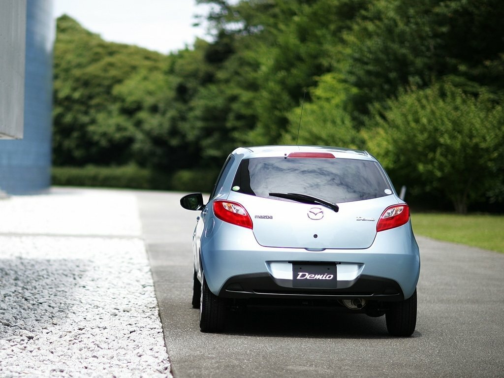 Mazda Demio