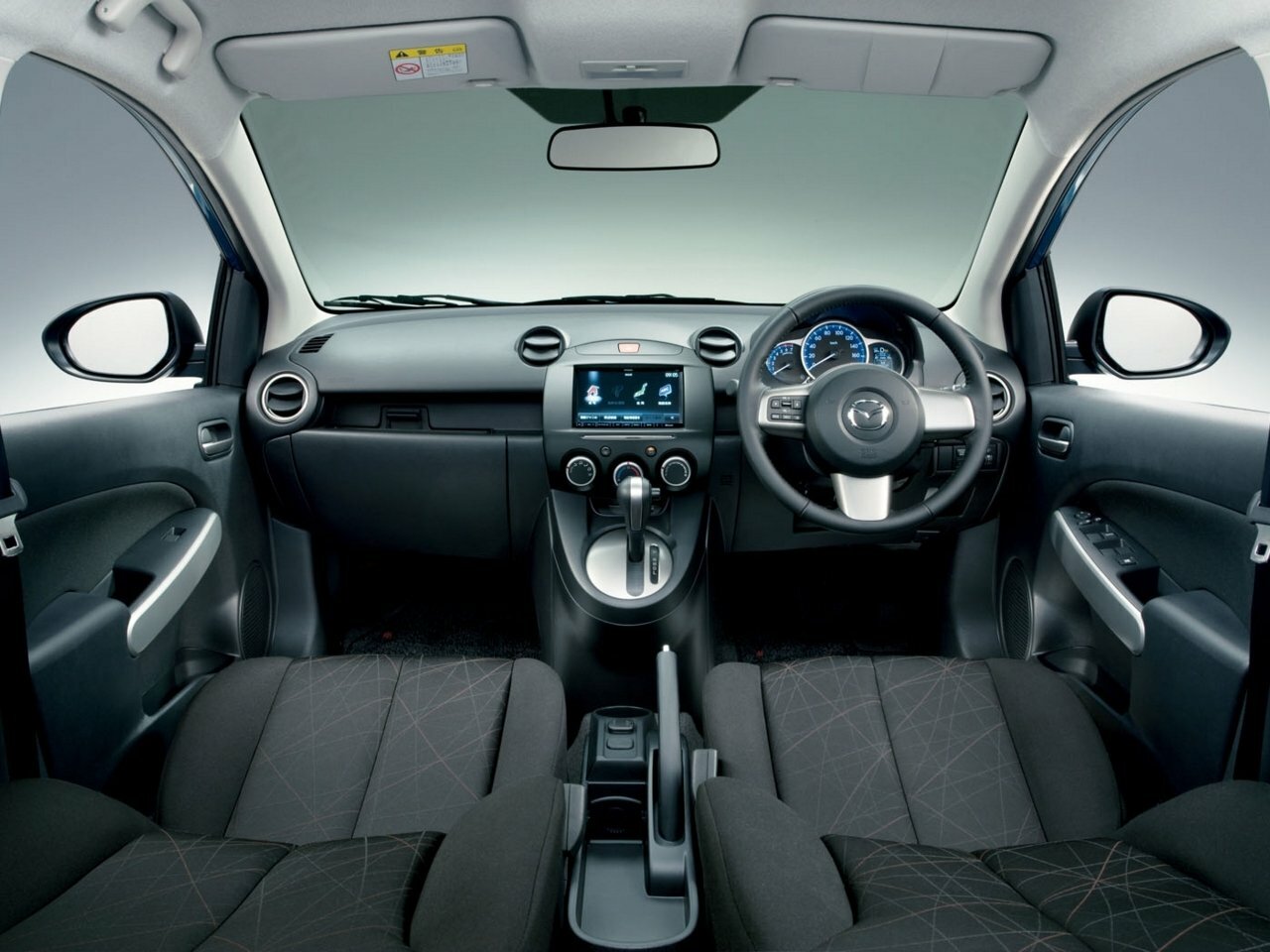 Mazda Demio 13C