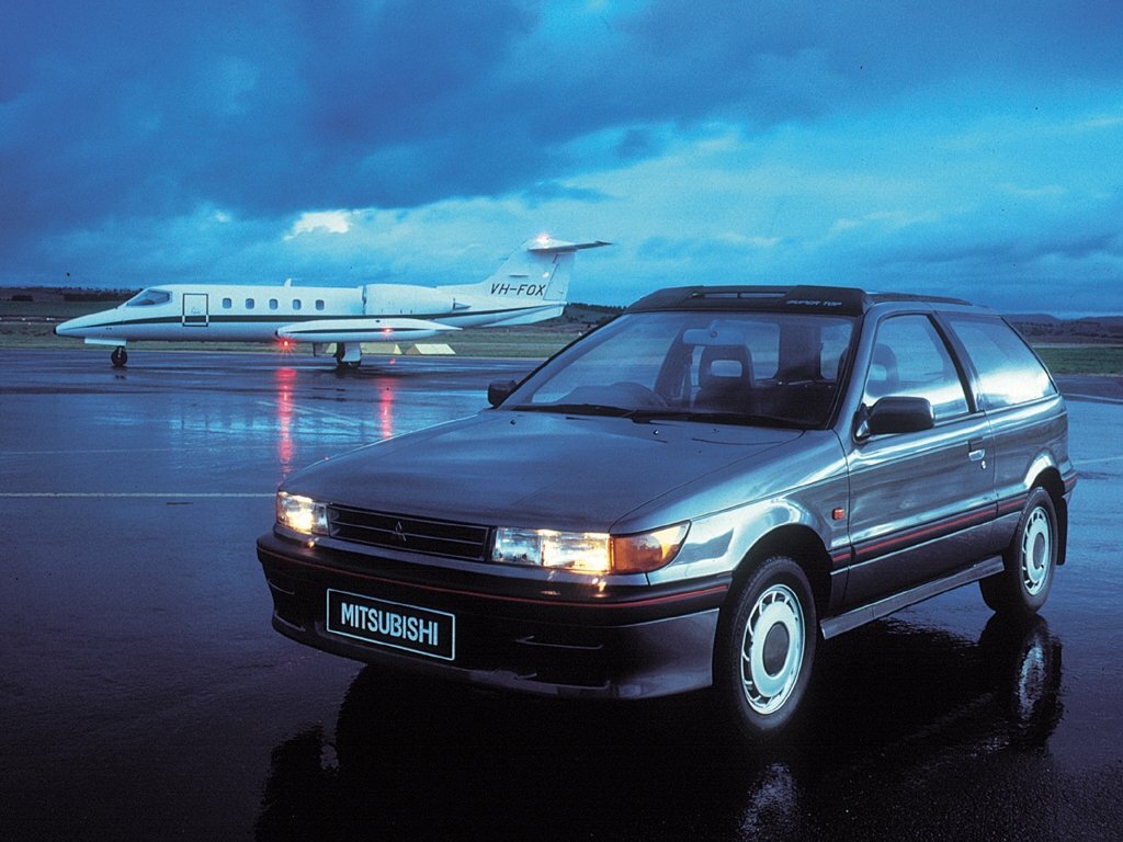 Mitsubishi Colt — III (C50) (1988–1992)
