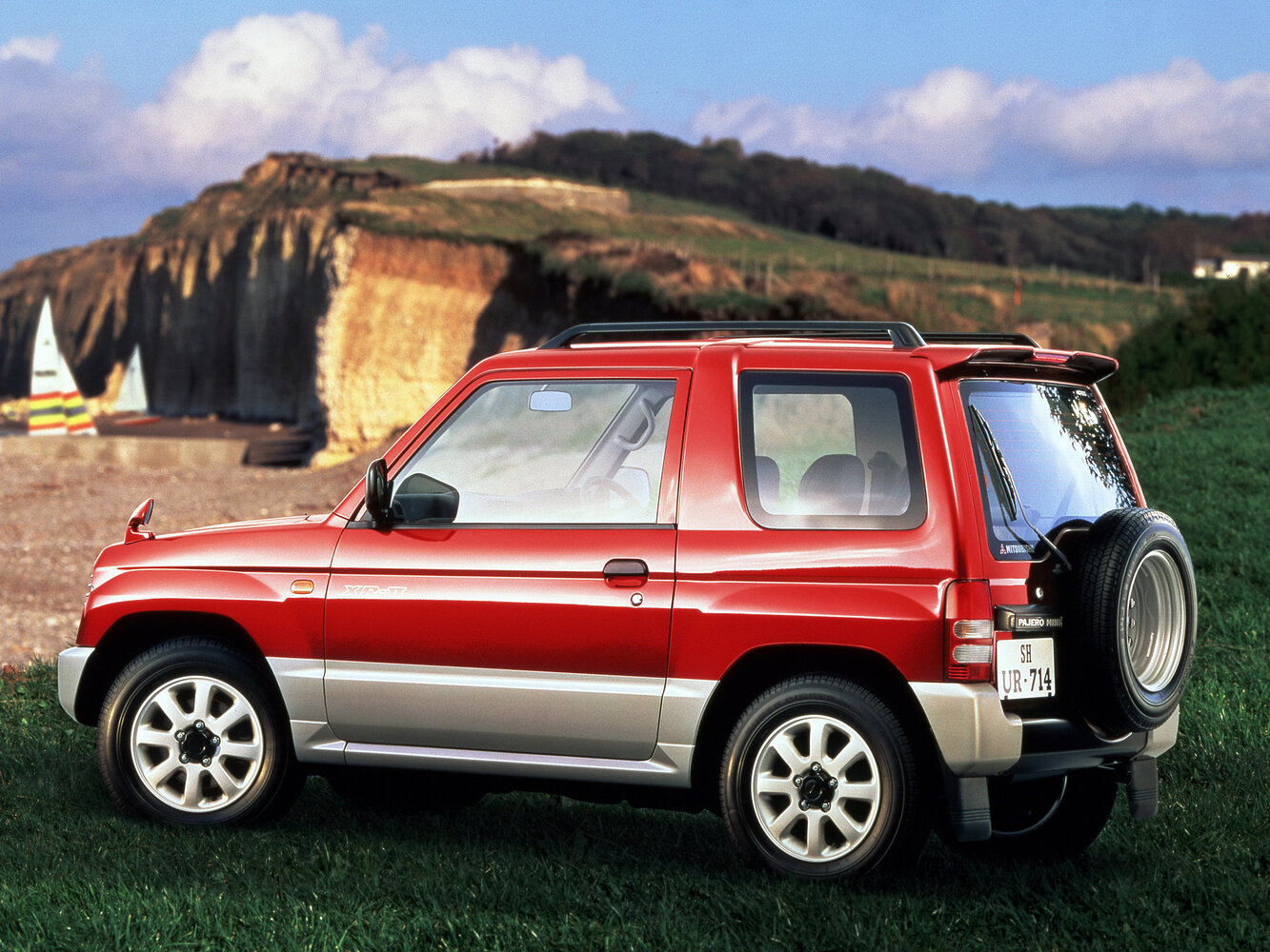 Mitsubishi Pajero Mini X