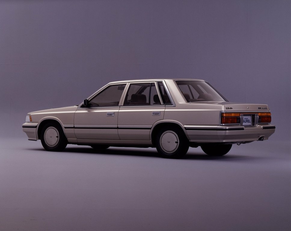 Nissan Laurel
