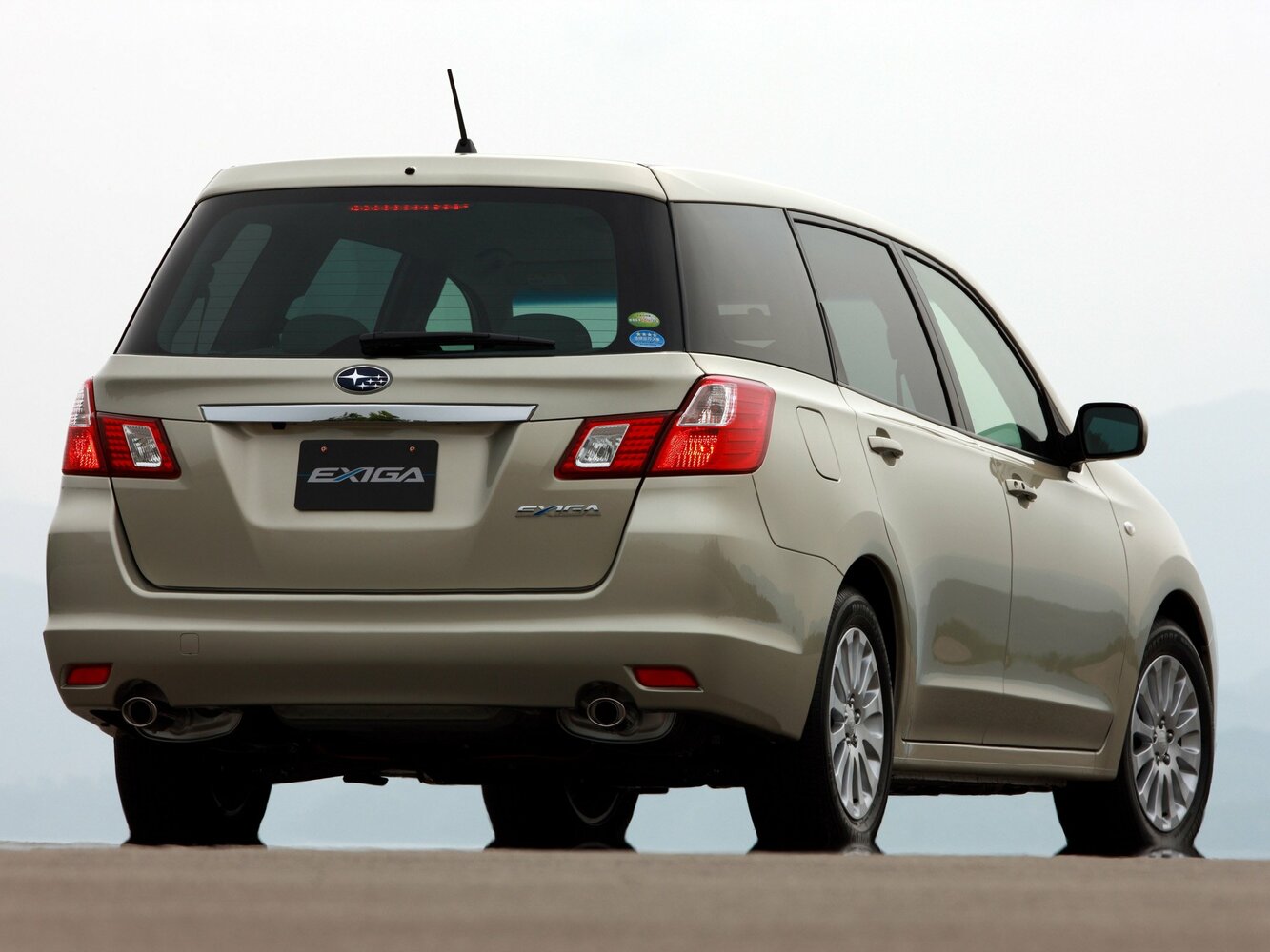 Subaru Exiga 2.0GT