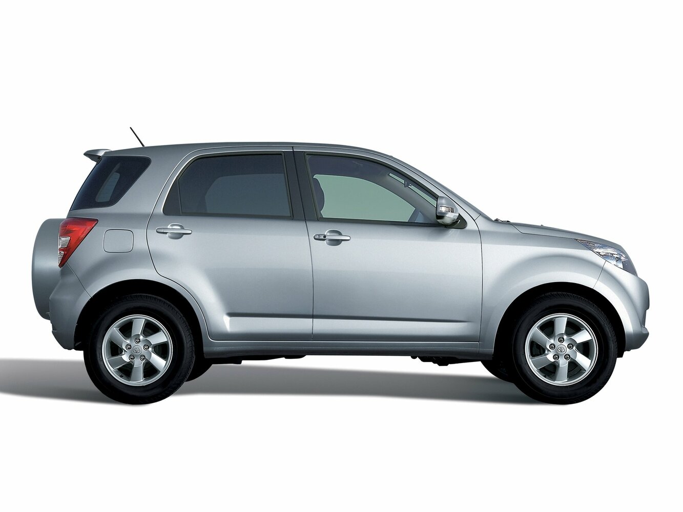 Toyota Rush G L Package