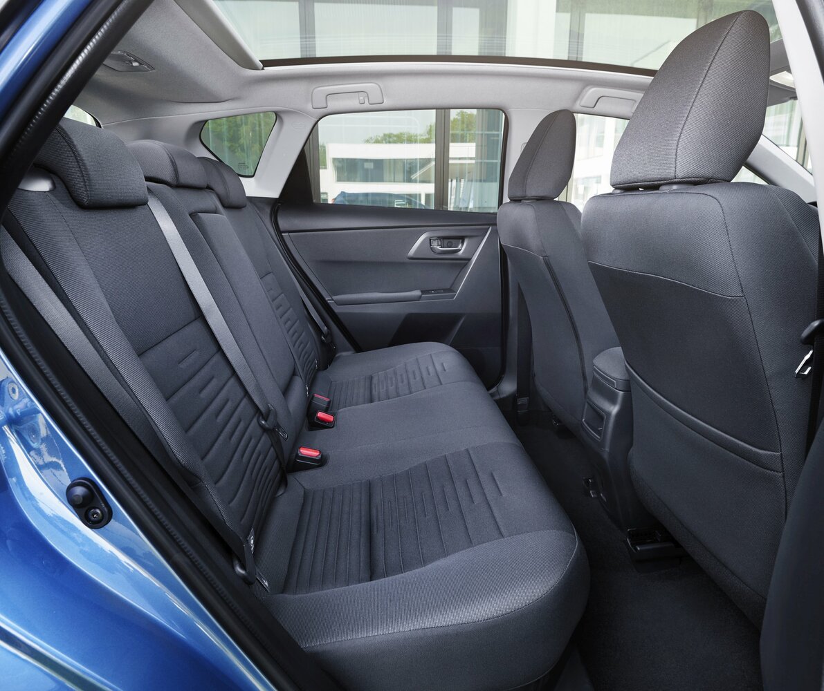 Toyota Auris G Package