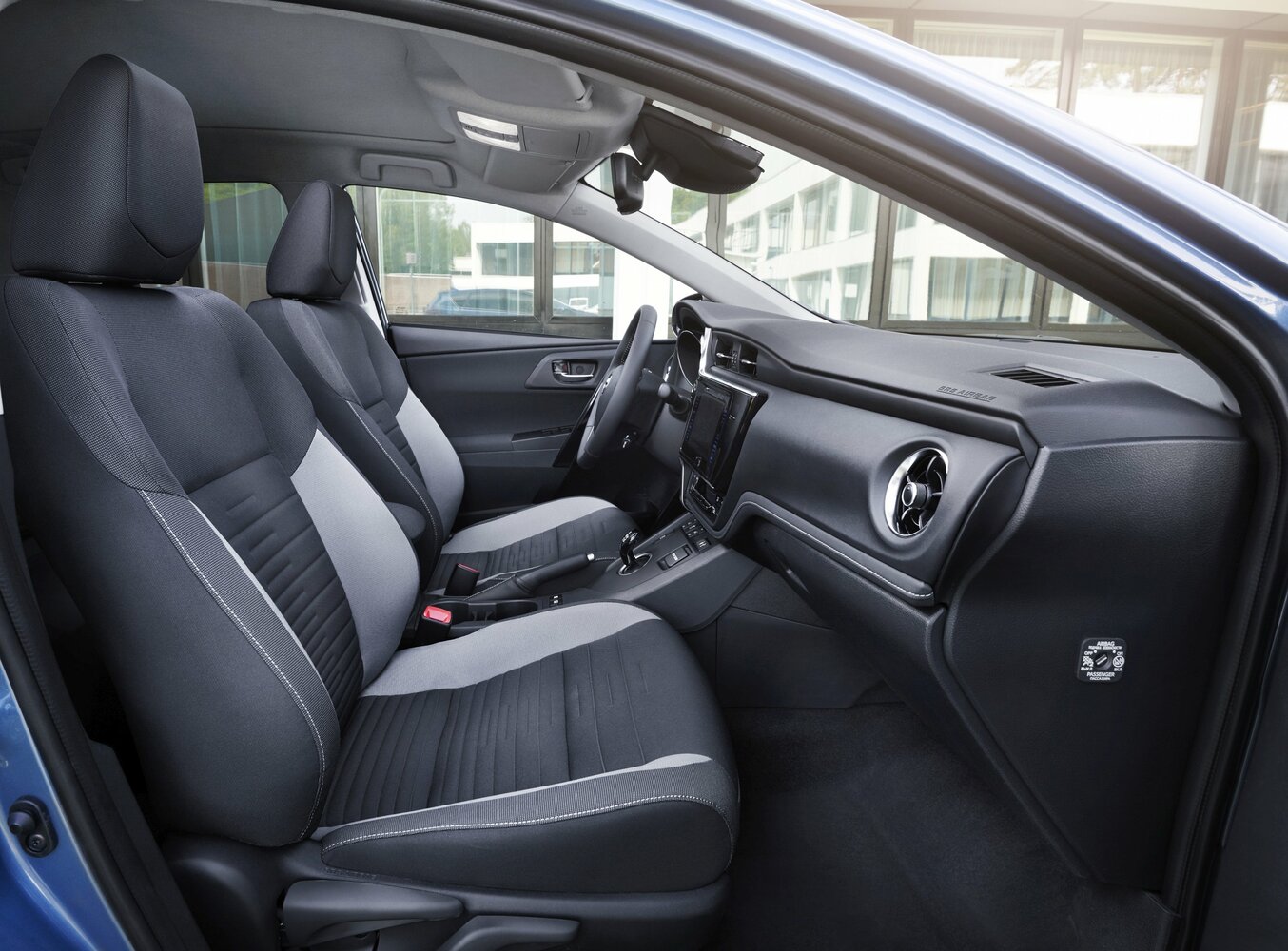 Toyota Auris G Package