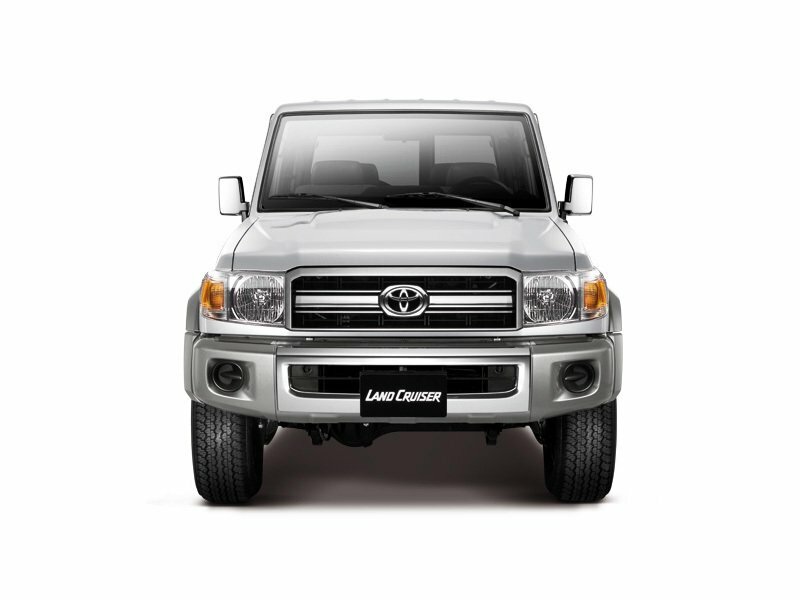 Toyota Land Cruiser 2017 4.0L AT 7 мест