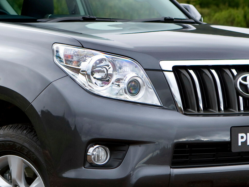 Toyota Land Cruiser Prado 2010 2.7L AT Luxury