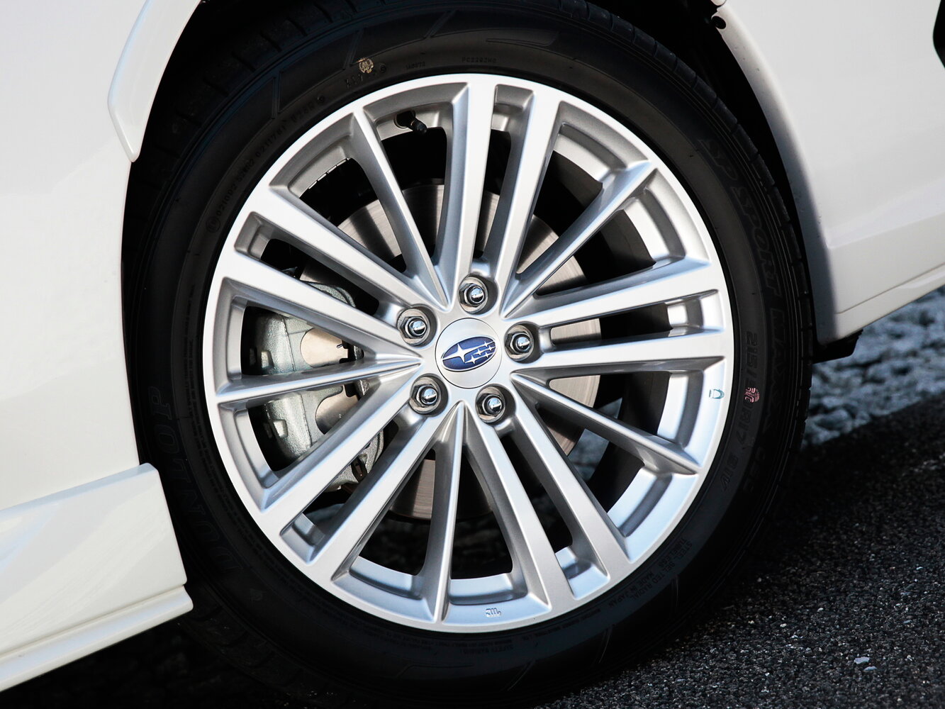Subaru Impreza — справочные фотографии комплектации, Диск