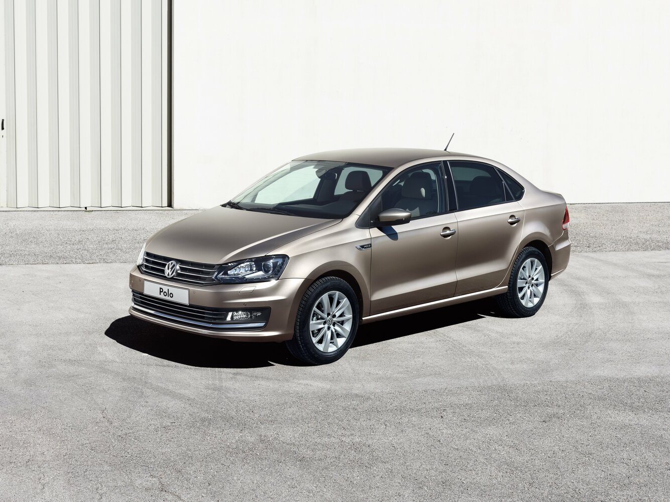 Volkswagen Polo 2016 1.6L AT Luxury
