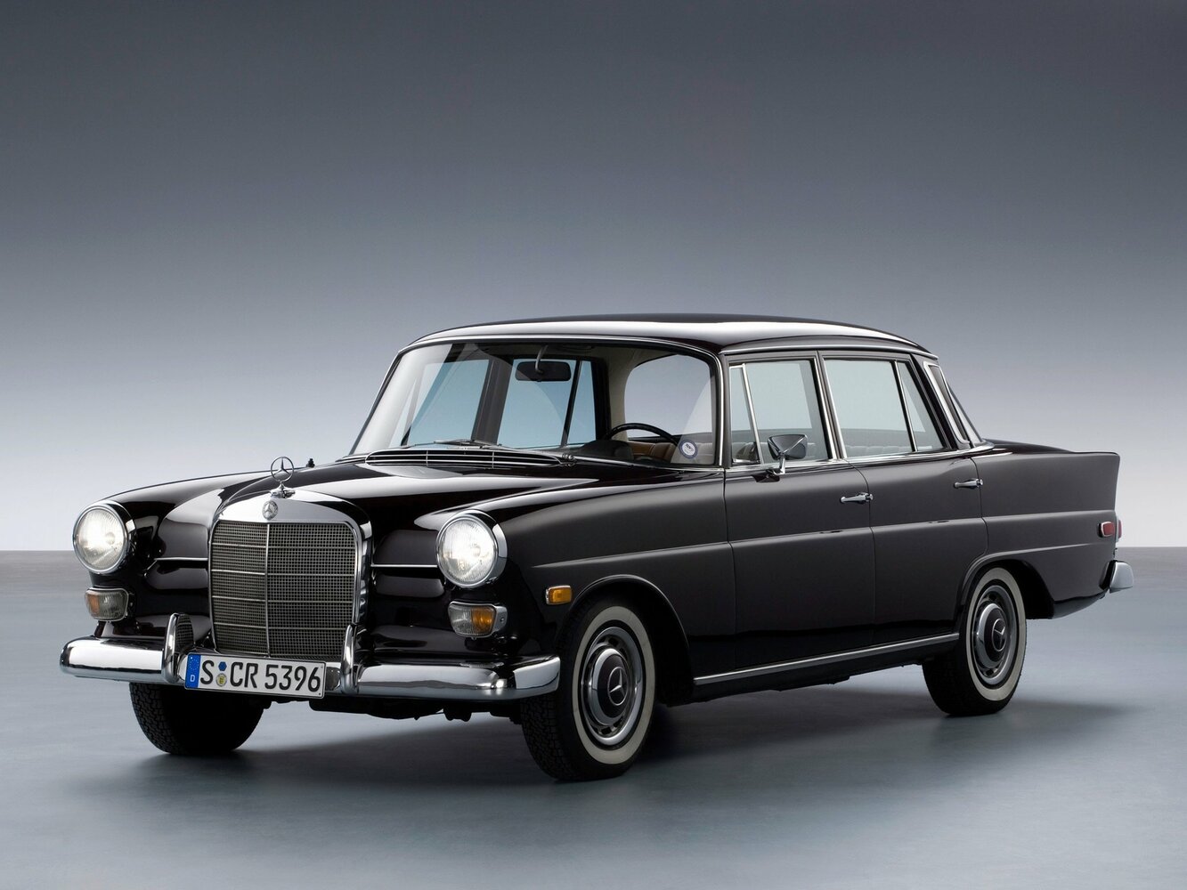 Mercedes-Benz W110 — Second Series (1965–1968)
