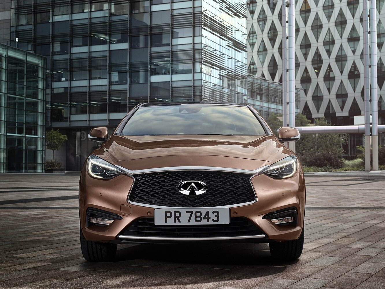 Infiniti Q30