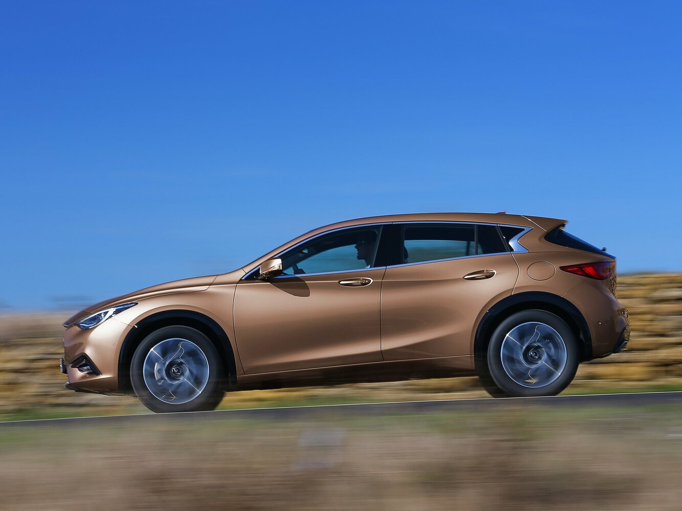 Infiniti Q30