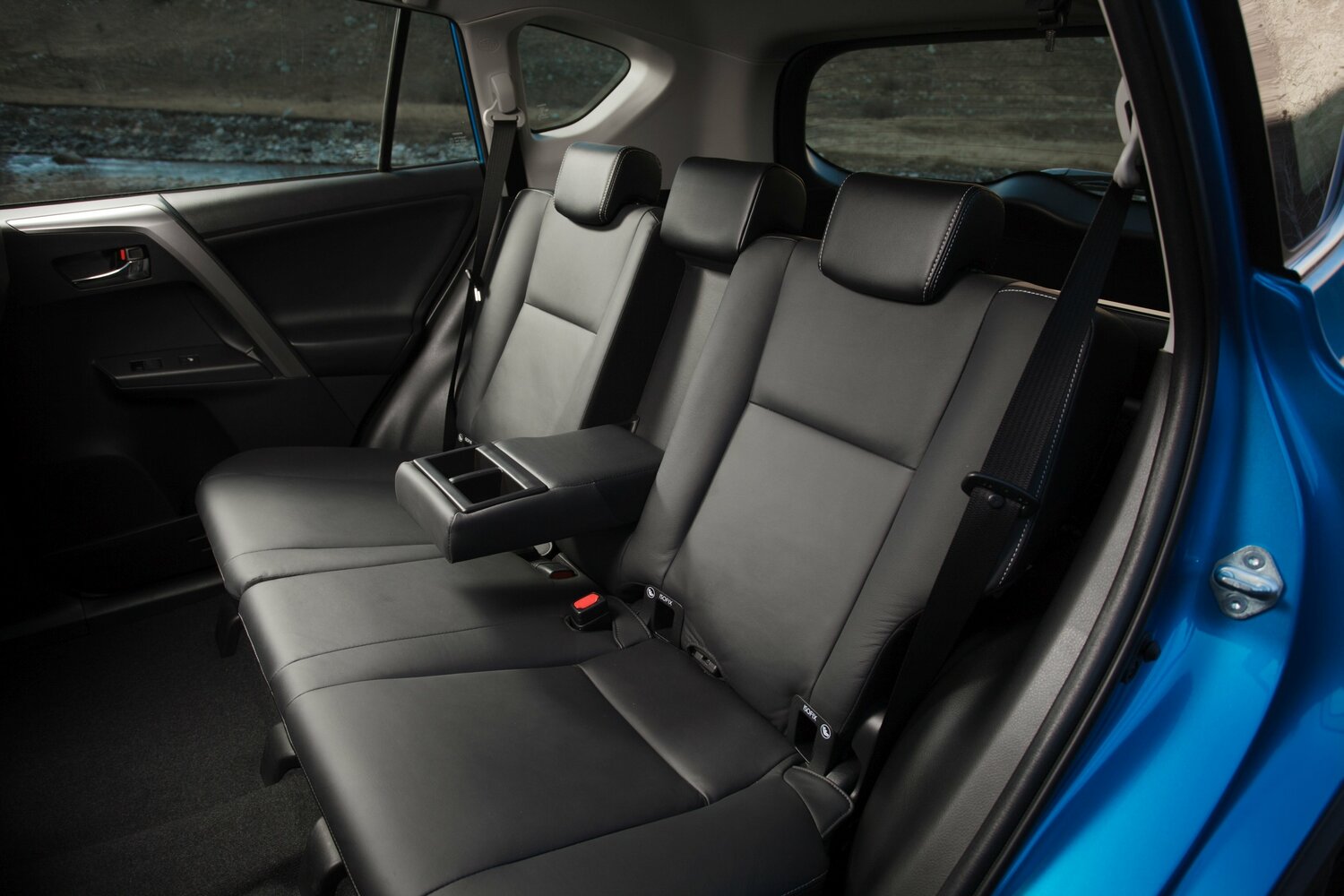 Toyota RAV4 2.5 2WD
