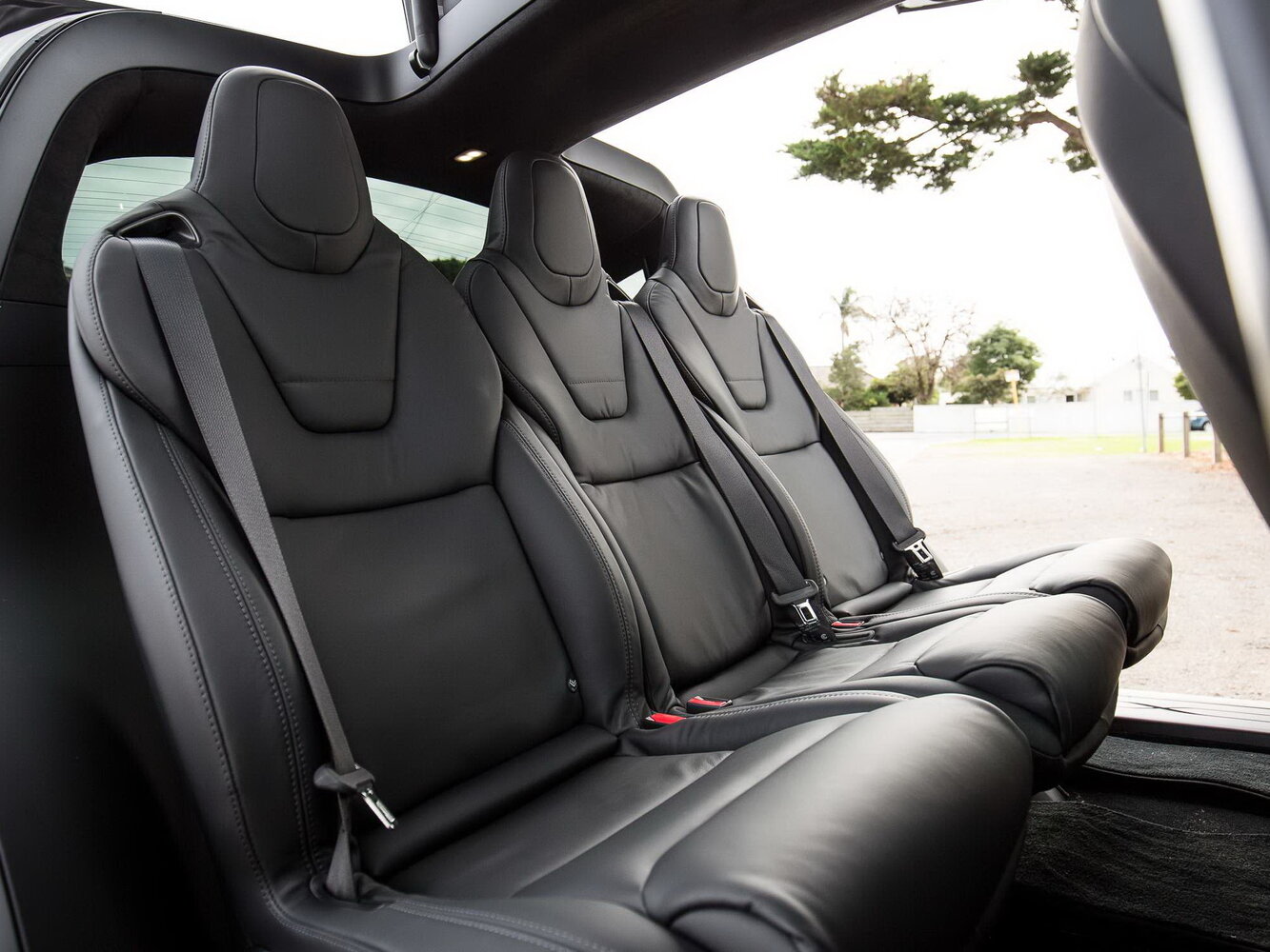 Tesla Model X 100D