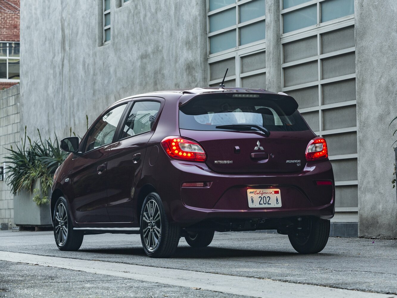 Mitsubishi Mirage 1.2G