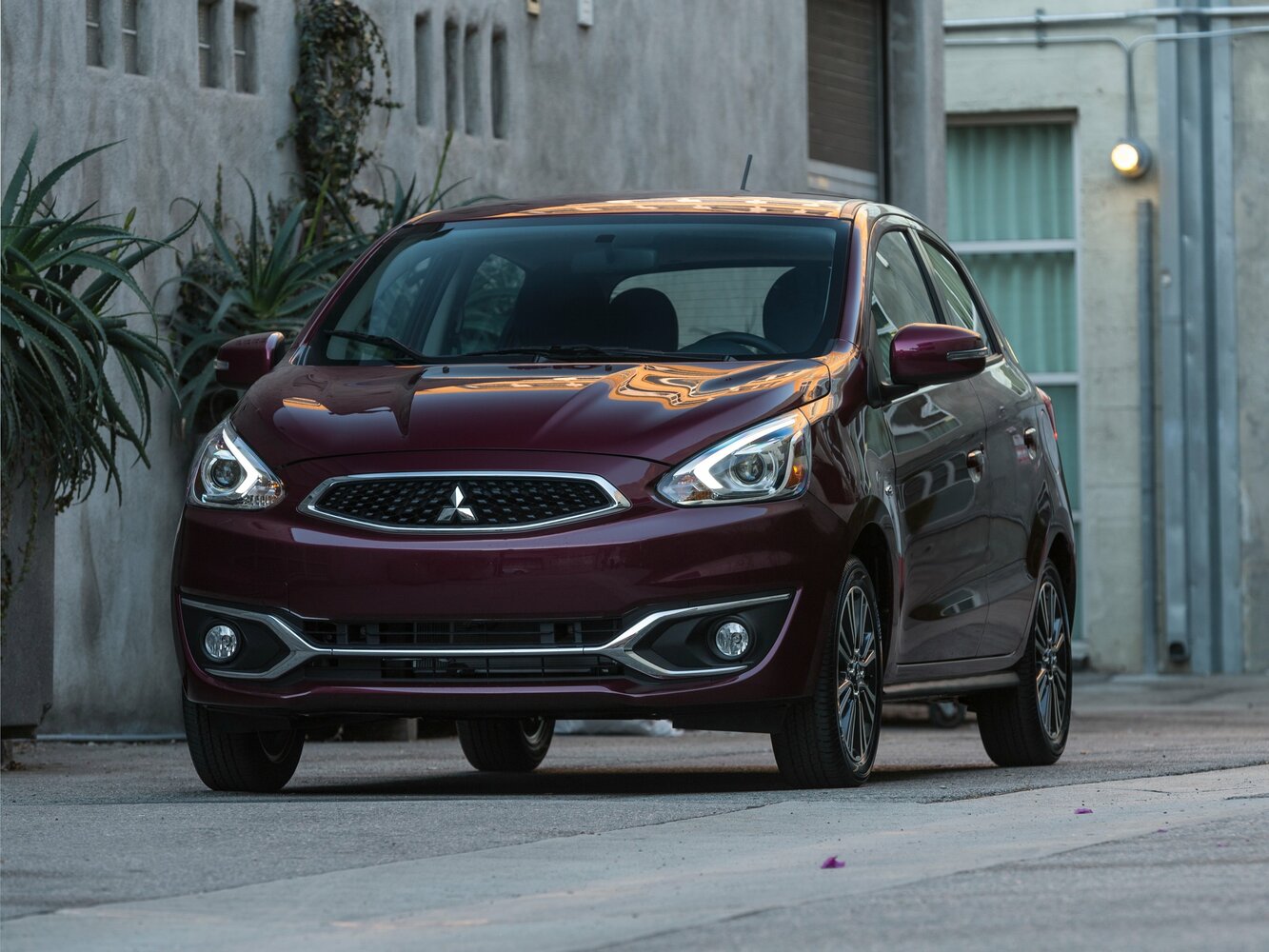 Mitsubishi Mirage 1.2G