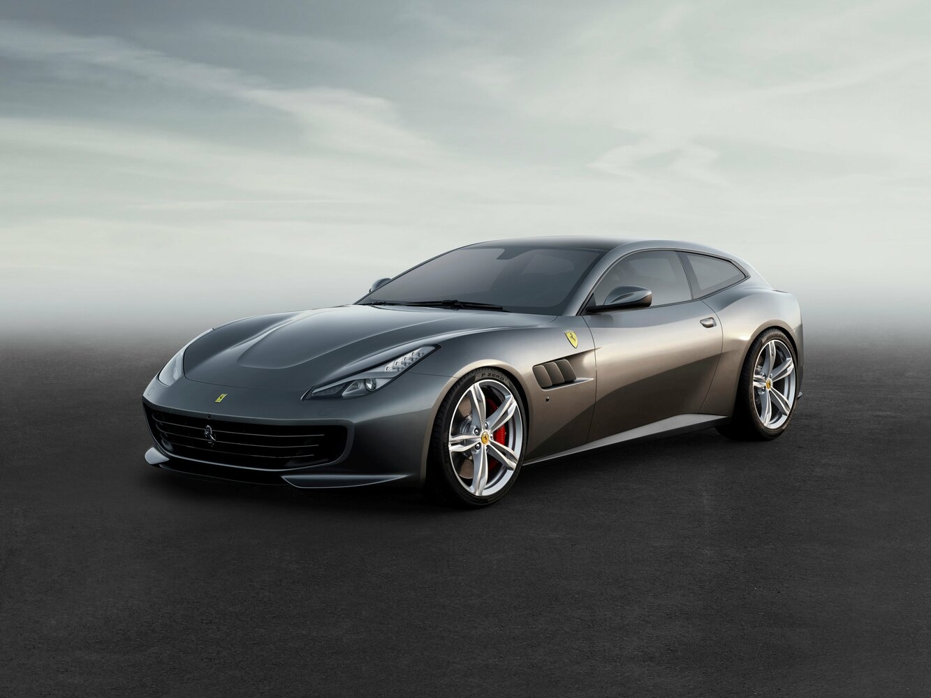 Ferrari GTC4Lusso 2017 3.9T V8