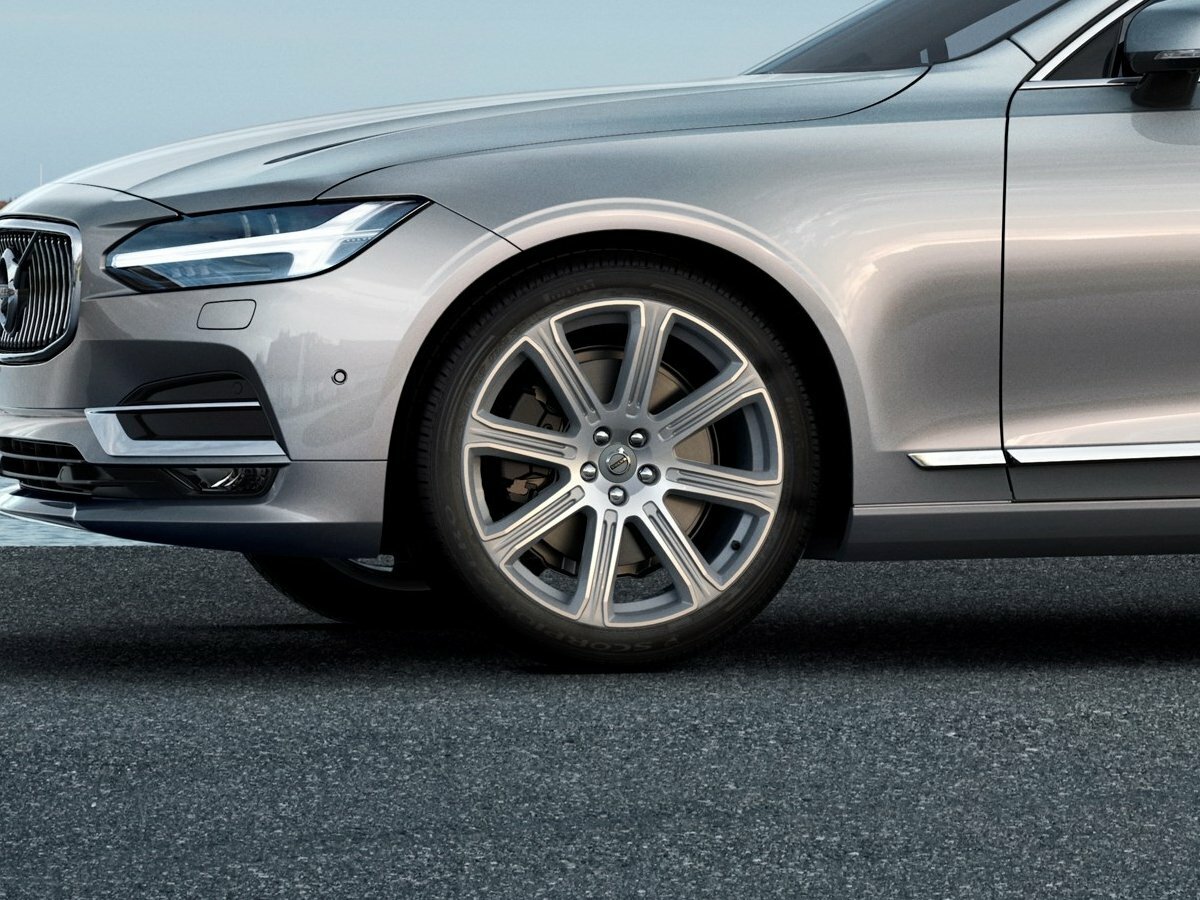Volvo V90 — справочные фотографии комплектации, Диск
