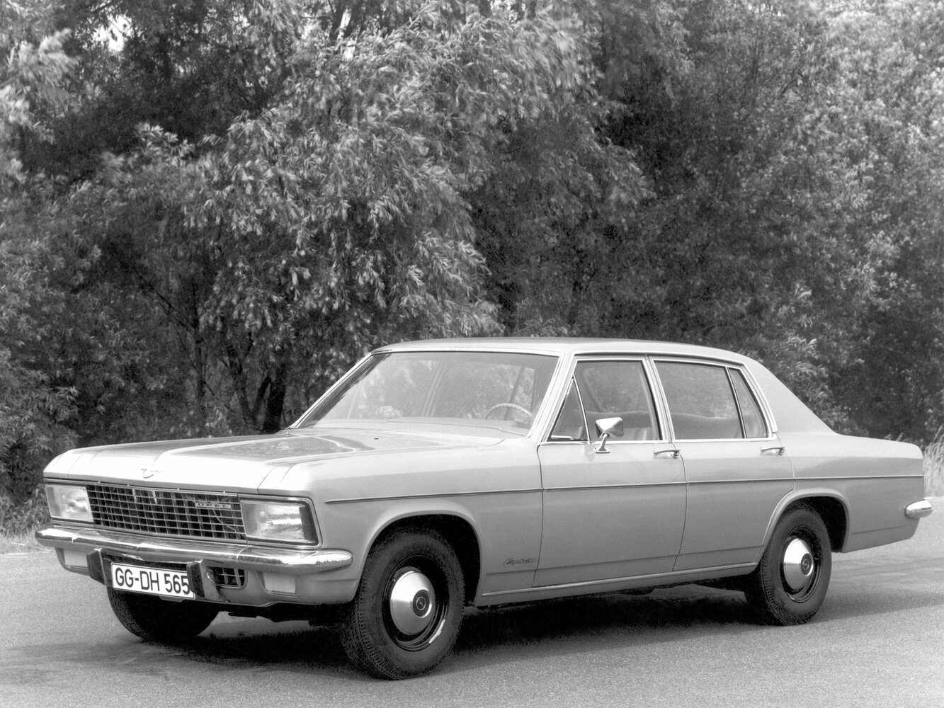 Opel Kapitan — B (1969–1970)