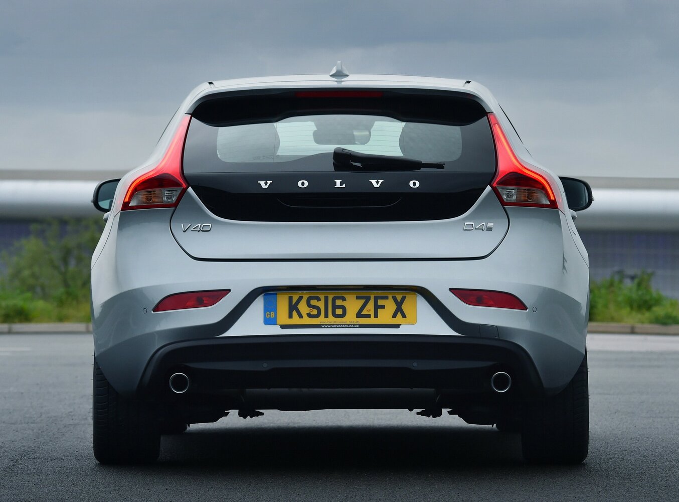 Volvo V40 T3