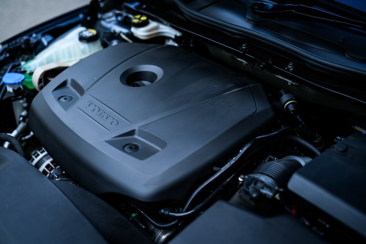 Volvo V40 T3