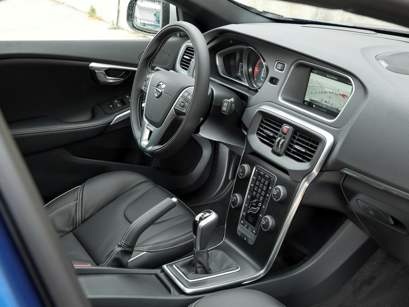 Volvo V40 T3