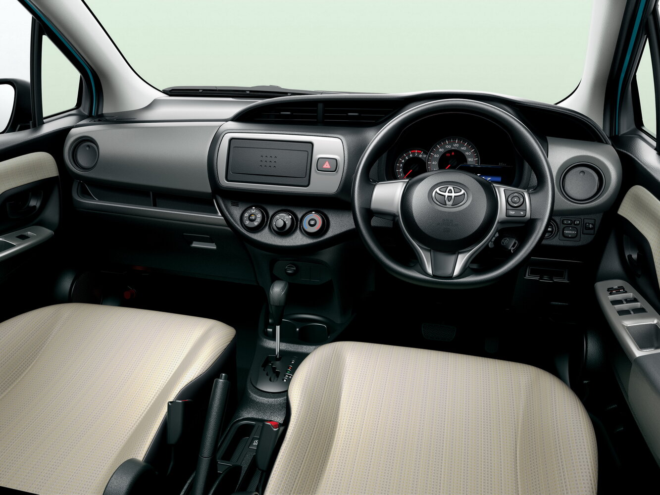 Toyota Vitz F