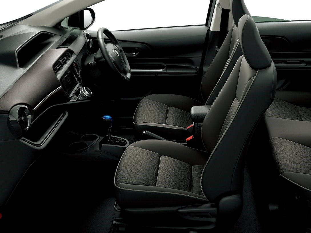 Toyota Aqua S