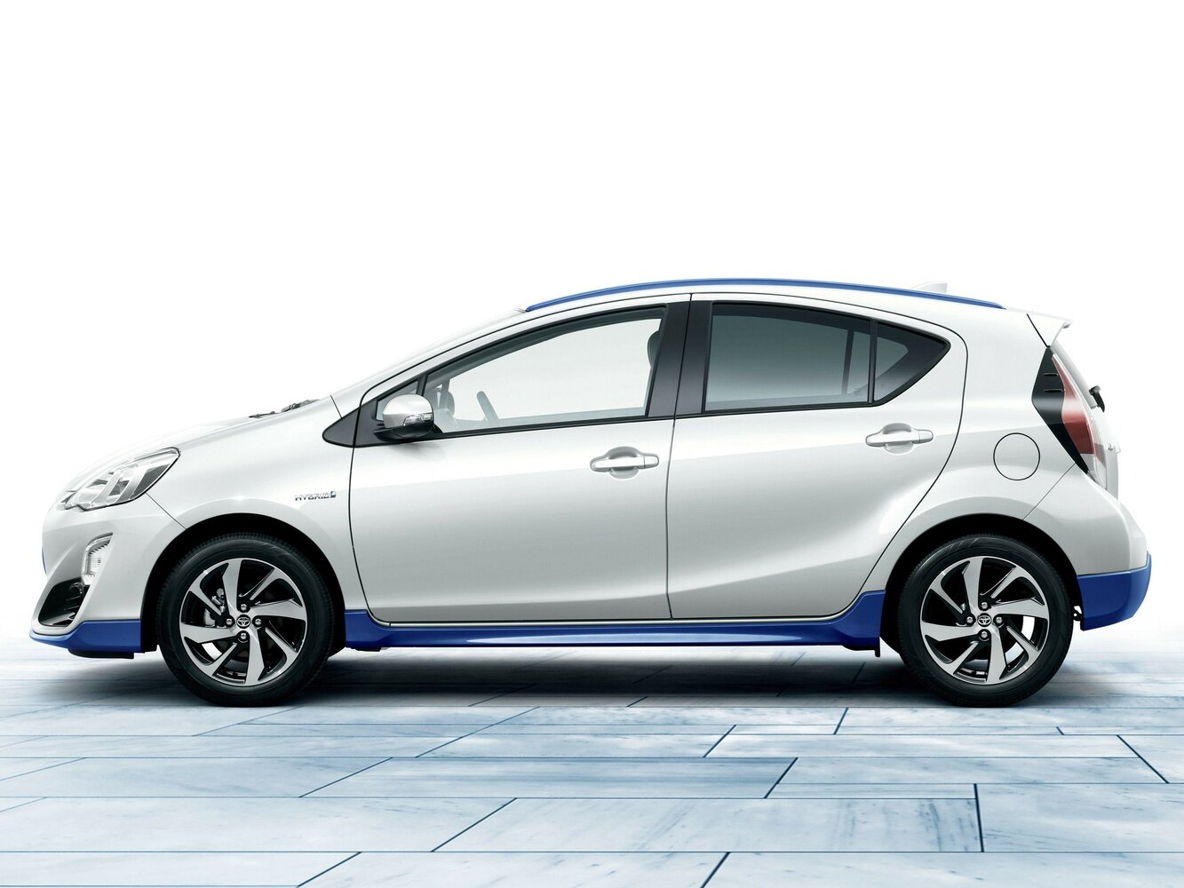 Toyota Aqua S