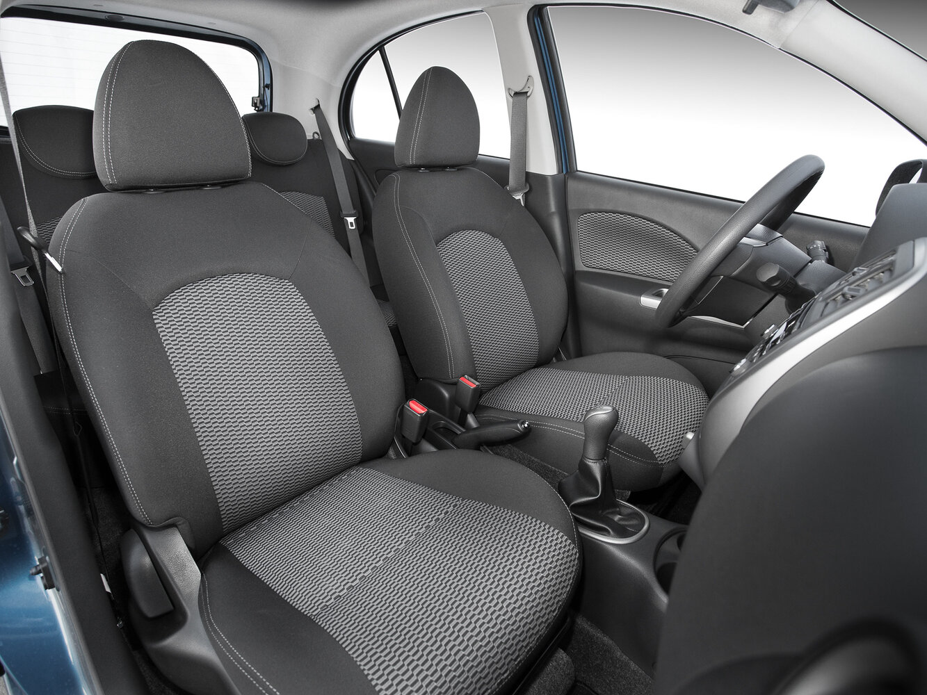 Nissan March S