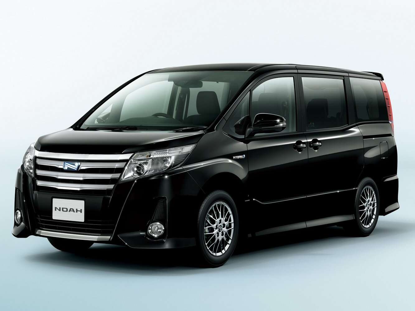 Toyota Noah X