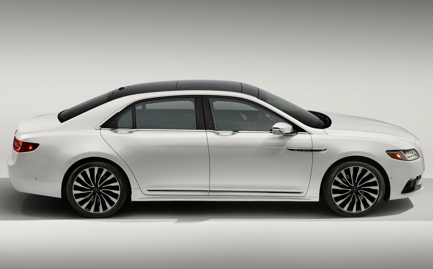 Lincoln Continental 3.0 AWD