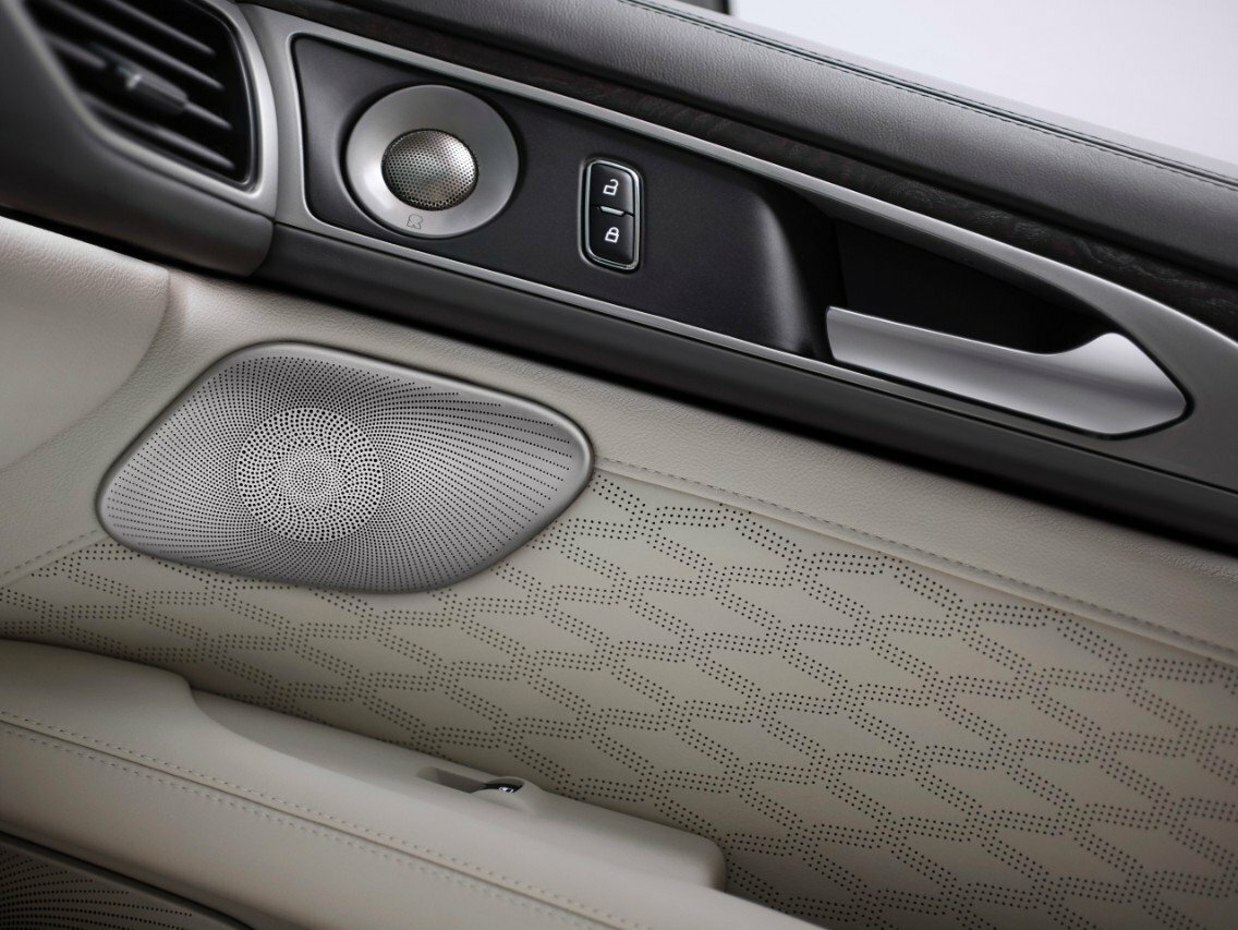 Lincoln MKZ Hybrid