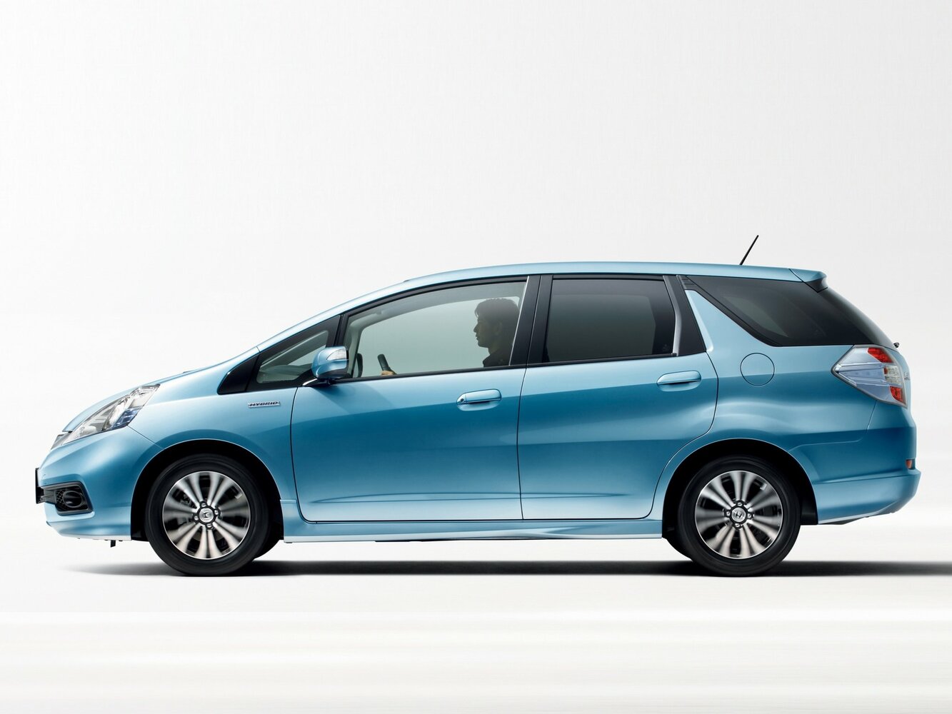 Honda Fit Shuttle 15X