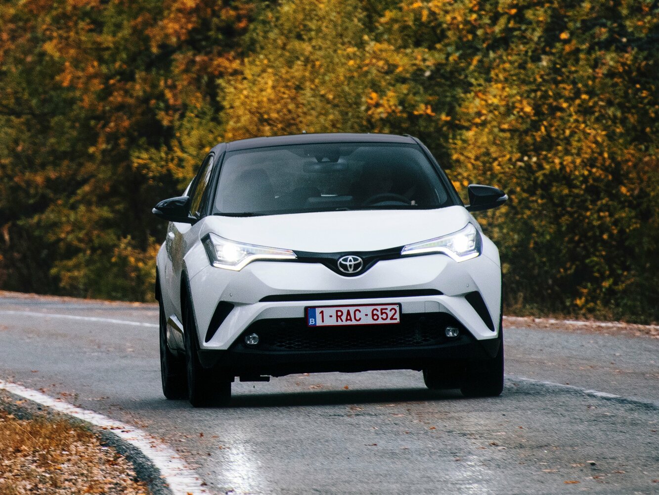 Toyota C-HR G LED