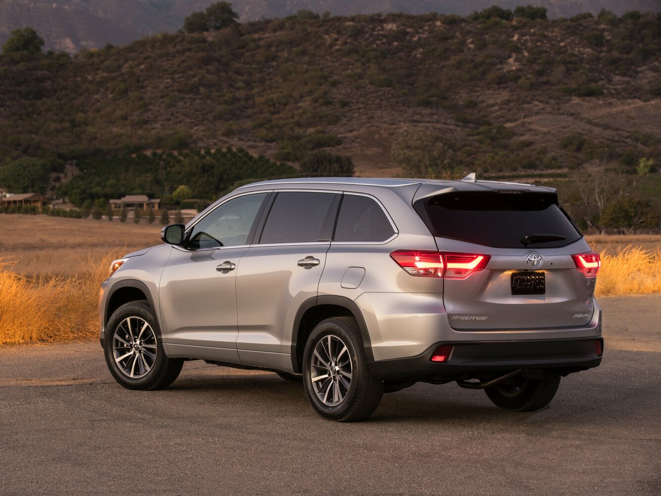 Toyota Highlander 2018 2.0T 7 мест VI