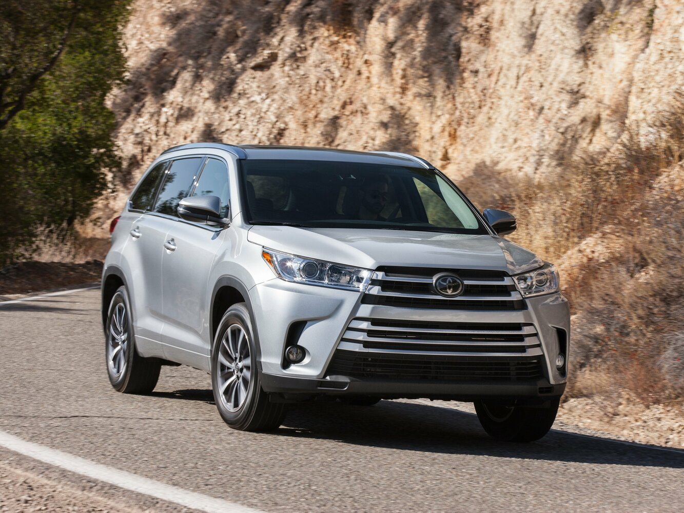 Toyota Highlander 2018 2.0T 7 мест VI