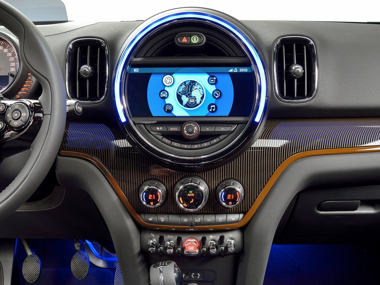 Mini Countryman — справочные фотографии комплектации, Интерьер 1